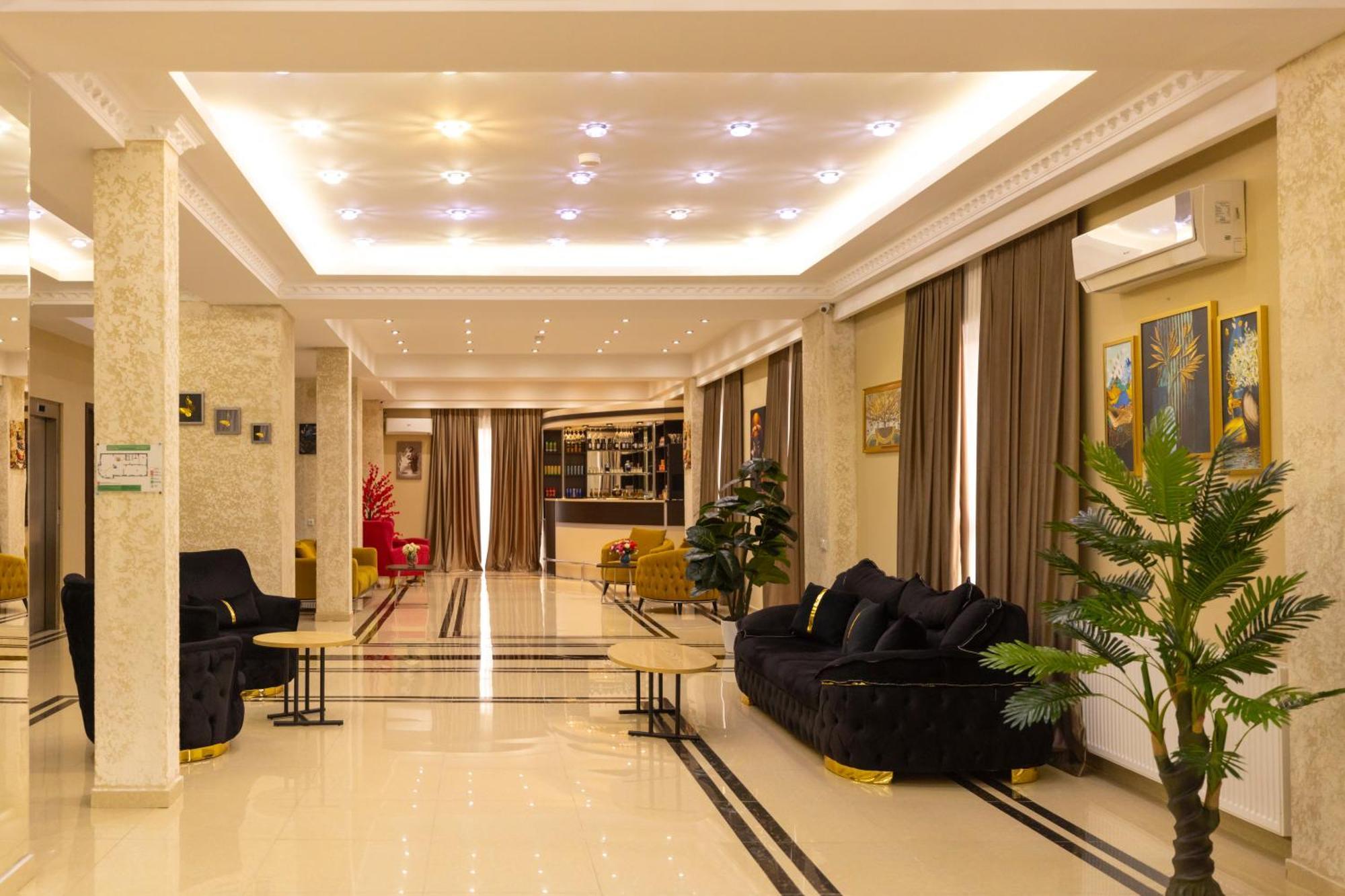 Hotel Grand Palace Tiflis Exterior foto